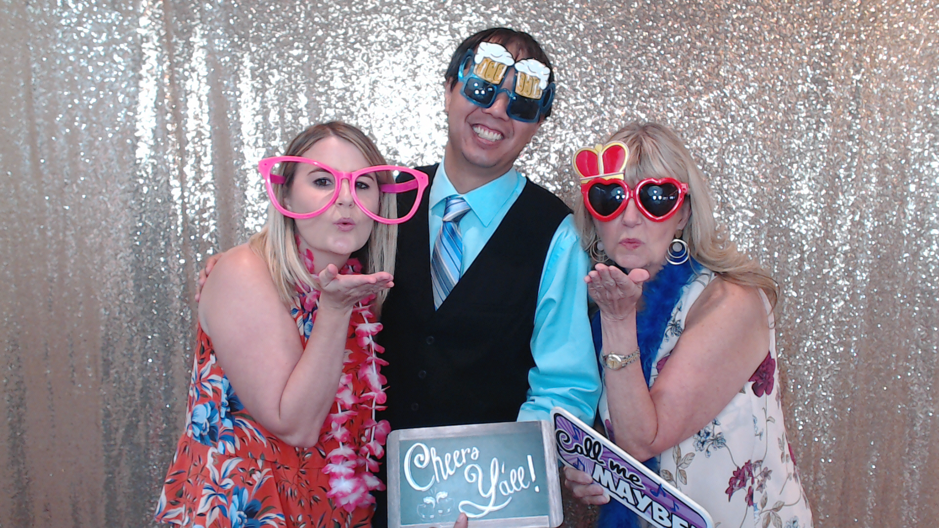Jorden and Benjamin are getting hitched | View more photos from the event at gallery.photoboothbillings.com/u/PhotoBoothBillings/Jorden-and-Benjamin-are-getting-hitched